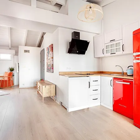 Apartment Cihangir, And Peaceful *